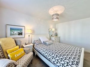 Photo 18- click for photo gallery